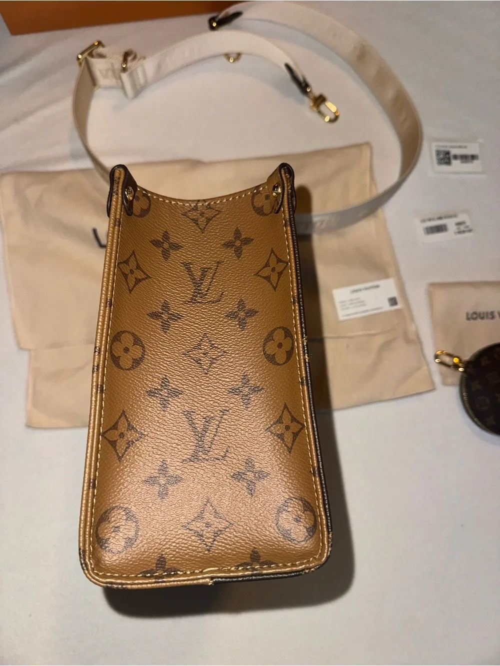 Louis Vuitton OnTheGo PM